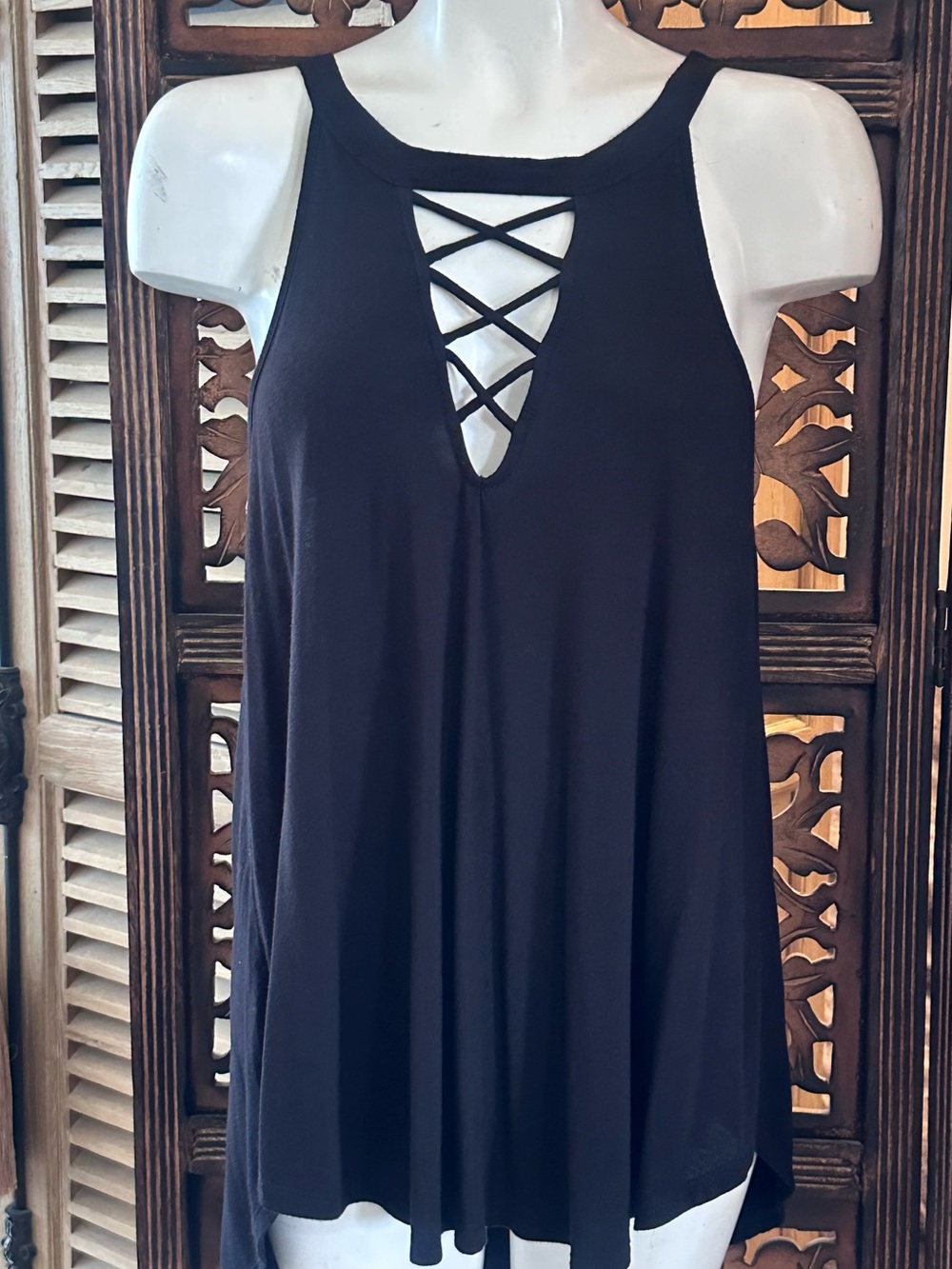 West Coast Love Black Criss Cross Halter Style Pull On Sleeveless Tank Top Shirt